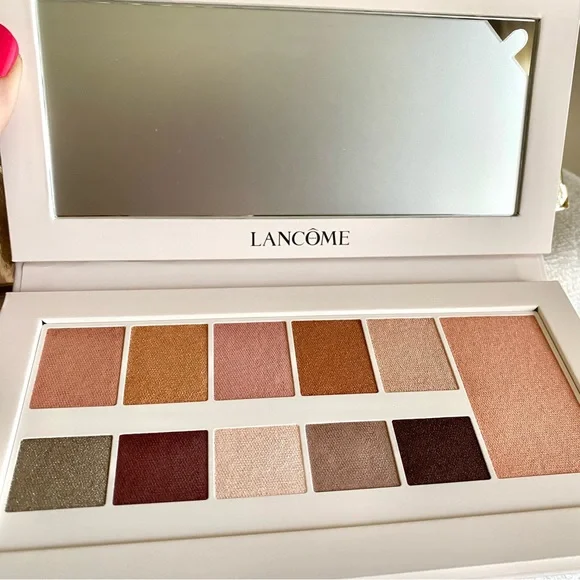 LANCOME Holiday Eye and Face Palette Limited Edition New in box - Picture 11 of 13